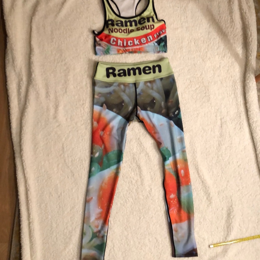 NWOT Unique running pants and top
